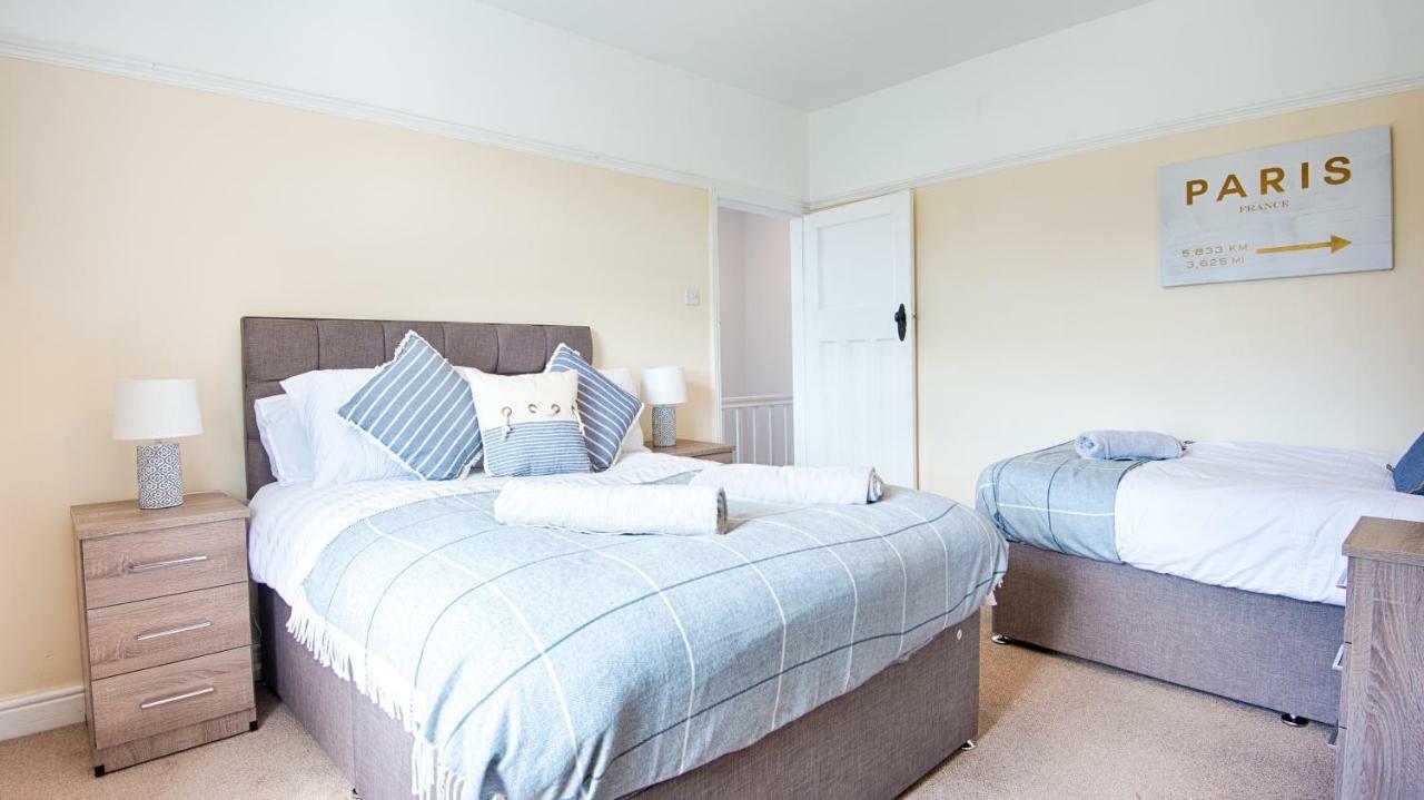 Apartment The Location - Tv In Every Bedroom! Swansea